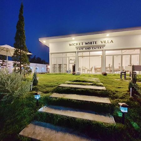 Wicket White Villa Photharam Ngoại thất bức ảnh